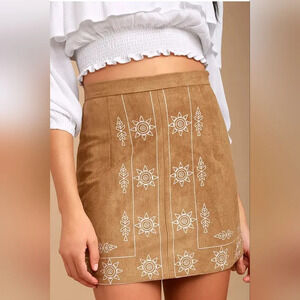 Lulus size M ornamental tan embroidered suede mini skirt